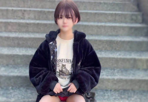 FC2PPV-4656911 身高 149 厘米短小精悍从四月起担任警察