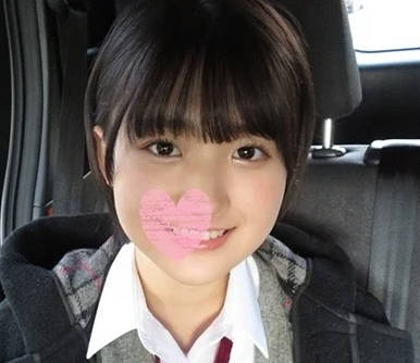 FC2PPV-4657251 小胖妞与中年鸡巴的六人狂欢