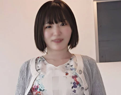 FC2PPV-4658306 娃娃脸的素人