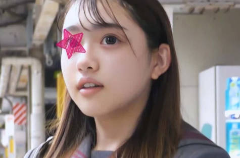 FC2PPV-4651178 清纯脸蛋和过熟淫荡身材