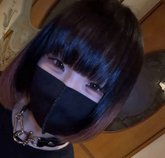 FC2PPV-4678453 她超级可爱的休闲服装就像漫画里的一样