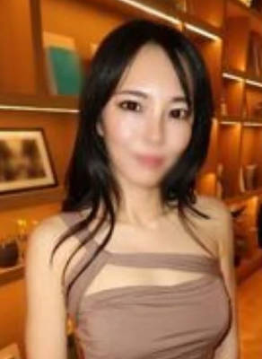 FC2PPV-4600406 与前模特美女妻子的秘密恋情