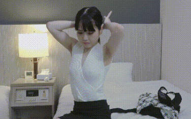 FC2PPV-4594743 娃娃脸京东妹