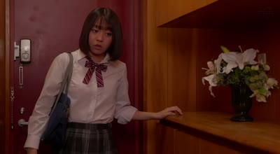 DVAJ-696 家に転がり込んできた母のクズ彼氏に毎夜しつこく乳首をシコられ続けイヤイヤイクイク早漏体質に仕込まれた女子〇生 赤名いと