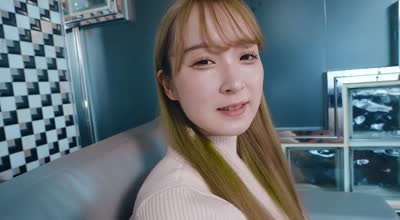 FC2PPV-4528079喜欢小胸的话就更好了