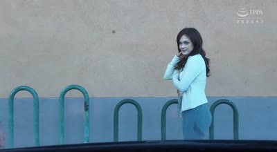 HIKR-245 ロスに来て太ってしまった吉村卓がミルキーボディのパーソナルトレーナーとセクササイズ！？ジェイド（28）