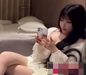 今天约了一个冷白皮妹子-史莱姆