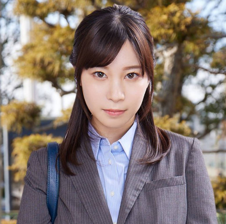 SDMM-11205 と称して生おっぱいをモミモミしながらインタビュー 清純そうな見た目からは想像もつかない超ドえろ発言連発！