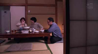 SAME-184 まさか父さんが妹を犯していたなんて…。 いつか僕は妹に欲情してしまう。だから妹から逃げたのに。 宍戸里帆